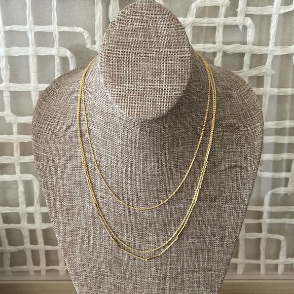 Gorjana NWT Arrow Necklace ✨ Gold - Picture 8 of 11